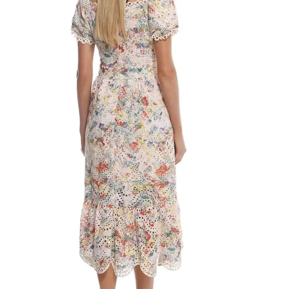 Elliatt Boho Floral Eyelet Scallop Lace Midi Dress M Pockets Zip Back Romantic - Picture 2 of 7